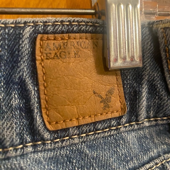 Ladies “AMERICAN EAGLE” blue jeans - Picture 4 of 8